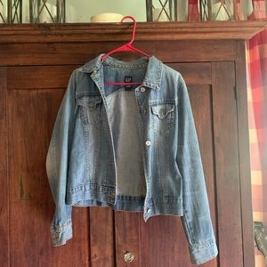 Womens fitted GAP jean jacket